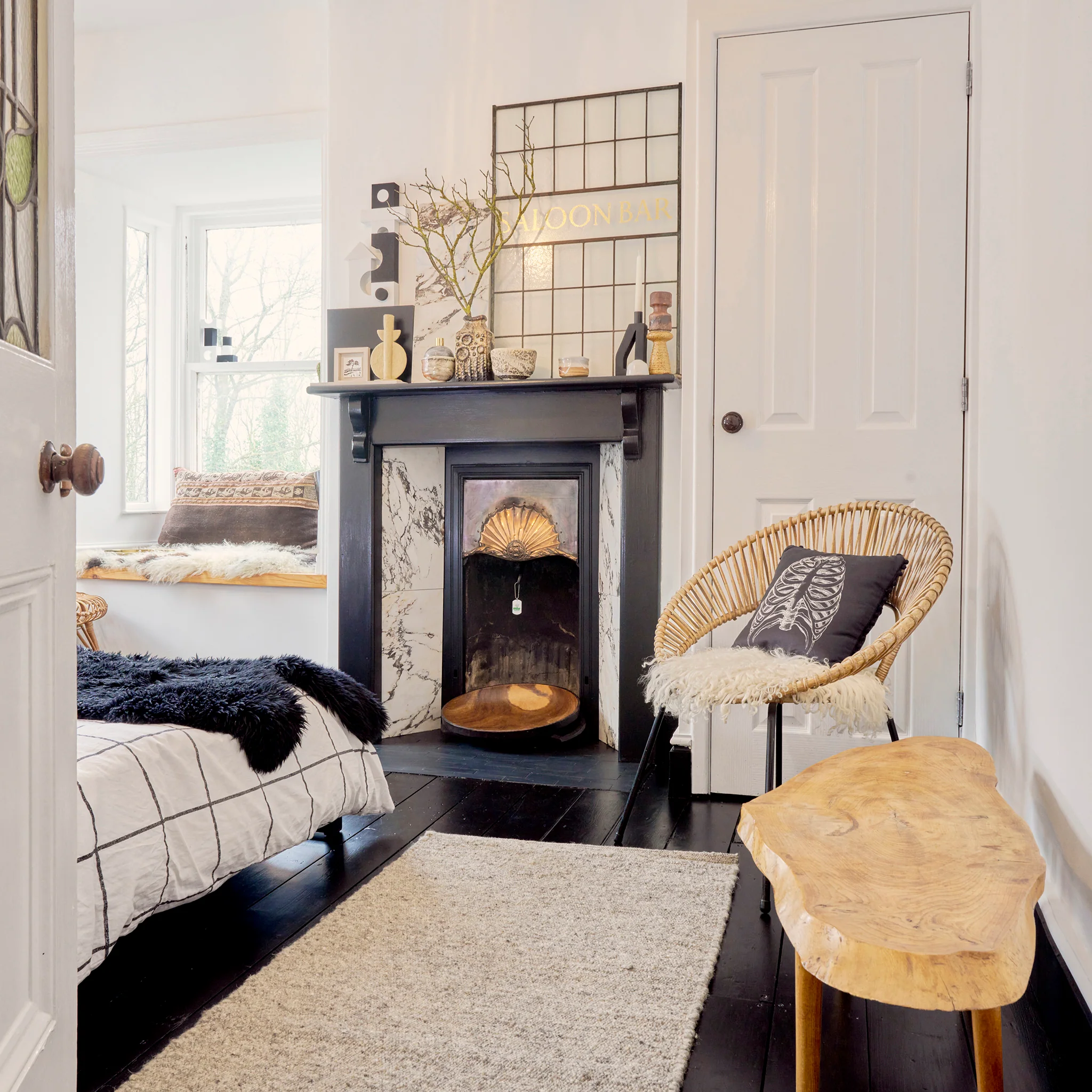 Chimney Sheep® Chimney Draught Excluder - Oblong 9″ x 16″ (23cm x 41cm) - Image 5